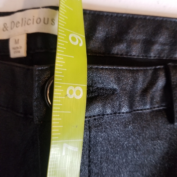 Hot and Delicious Side Laceup Pants - Picture 10 of 11